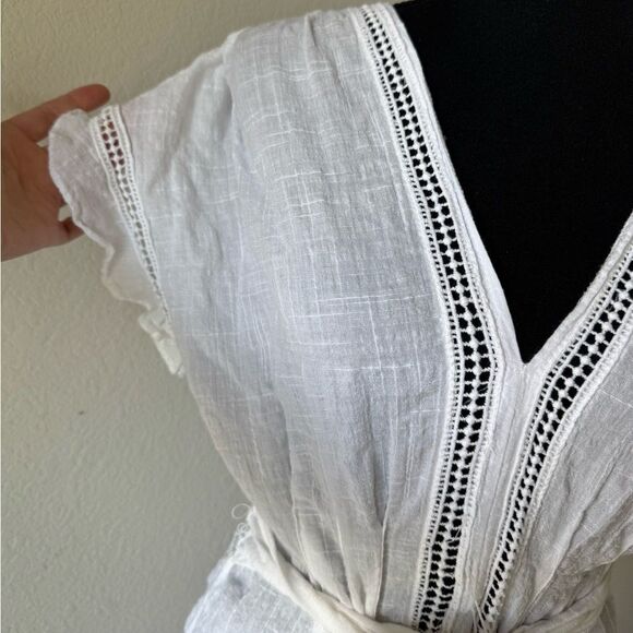 Max Studio White V-Neck Tie-Front Top Blouse L Cotton Ruffle Sleeves Boho Y2K - Picture 2 of 7